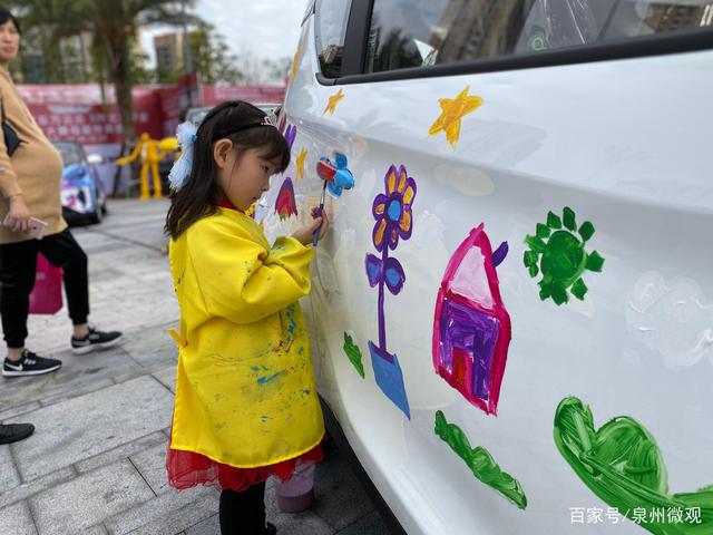 泉州:當汽車遇上涂鴉就…