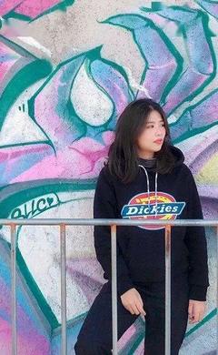 泉州新晉打卡地!彩色集裝箱、涂鴉墻…誰的“童話”掉這兒了?